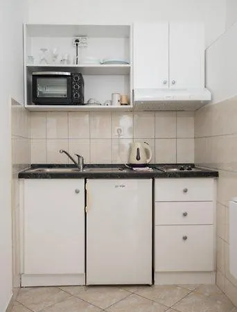 Boutique Carmen 4* Mlini