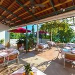 Boutique Carmen Bed & Breakfast