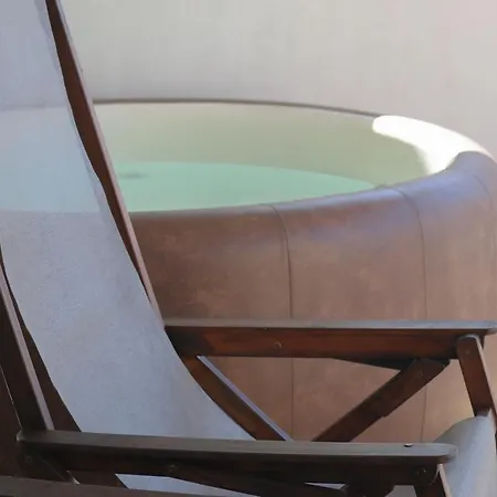 Boutique Carmen Bed & Breakfast Mlini
