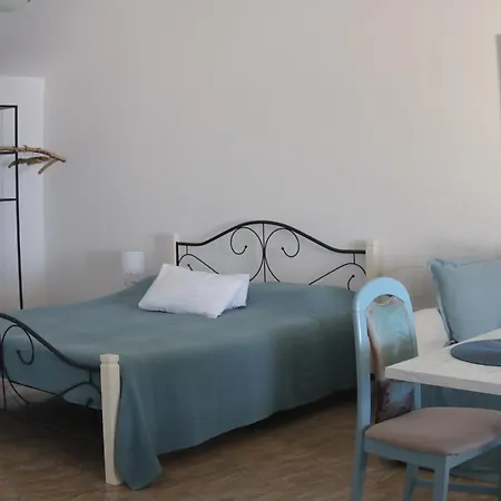 Boutique Carmen 4* Mlini