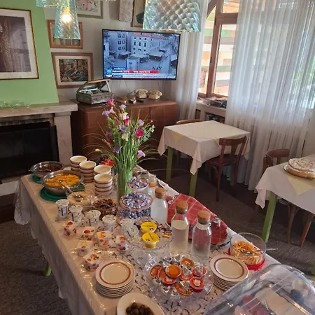 Boutique Carmen Bed and Breakfast