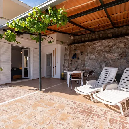 Boutique Carmen 4*
